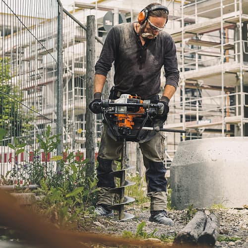 Мотобур STIHL BT 131, бензиновый, двухтактный 