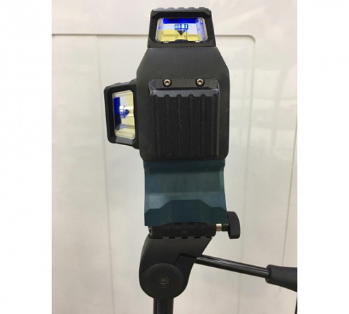 Лазерный уровень Bosch GLL 3-80 Professional